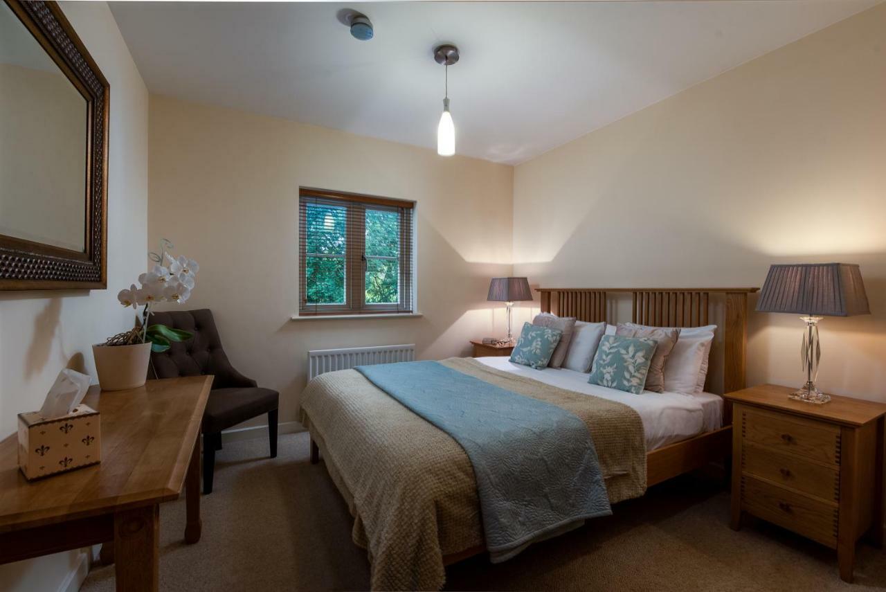 Lichfield Aparthotel Екстериор снимка